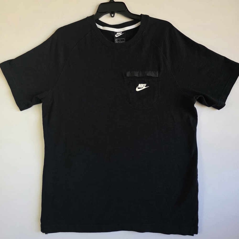 Nike Men's Classic Black Tee